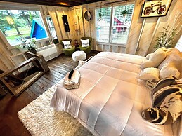 Cape Charles Tiny Livin