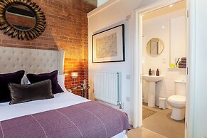 Betts Private room at Bicester Heritage