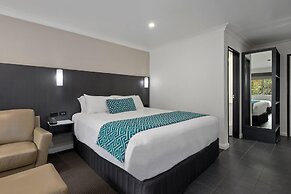 Bluegum Dubbo by Travellers