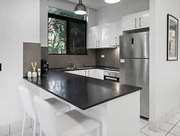 Alexander Apts - Ground Floor 2 Bedroom