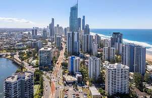 Alexander Apts - Ground Floor 2 Bedroom