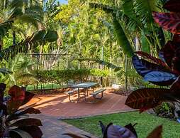 Alexander Apts - Ground Floor 2 Bedroom