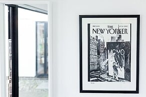 Mid-Century Modern Style 1BD with Garden