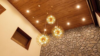 GLAMDAY STYLE HOTEL SUITE KAWANONE