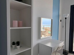 Azure Seaview Studio in Caesar Blue