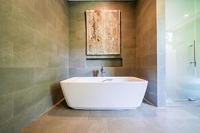 De Prestigio Villa II