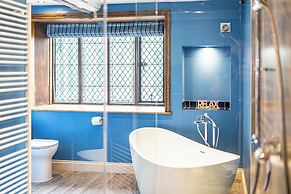 Severn End - 15th Century Manor House