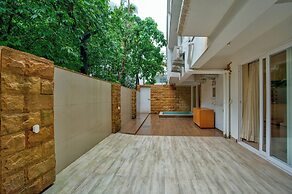 Asgard Apartments & Hotels