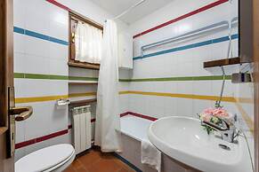 Cozy Apartment With Garden in Courmayeur