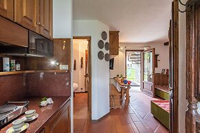 Cozy Apartment With Garden in Courmayeur
