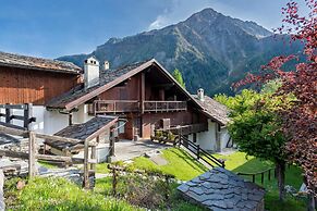 Flats With Garden in Courmayeur