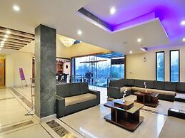 Hotel Crystal Ganga Heights