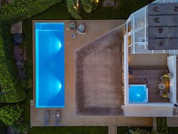 Villa Mandorlo 4 Emma Villas