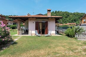 La Casa In Campagna 800m From Lake