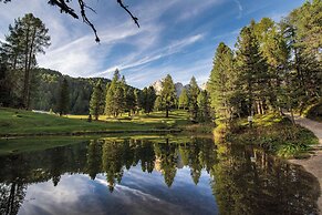ANNA LODGES DOLOMITES
