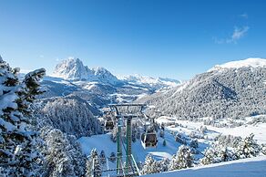 ANNA LODGES DOLOMITES