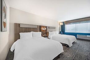 Holiday Inn Express and Suites Nashville West End Univ Area by IHG