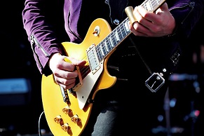 Holiday Inn Express and Suites Nashville West End Univ Area by IHG