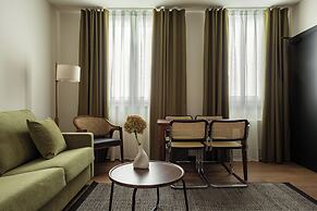 Batimont Suites & Apartments