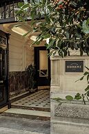 Batimont Suites & Apartments