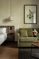 Batimont Suites & Apartments