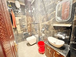 Hotel Sunayana Guest House - Varanasi