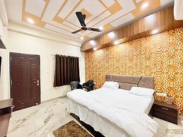 Hotel Sunayana Guest House - Varanasi