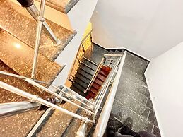 Hotel Sunayana Guest House - Varanasi