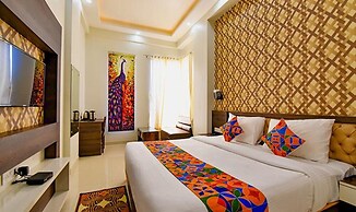 Fabhotel Prime Indra Palace