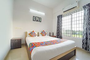 Fabhotel Reem Residency