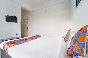 Fabhotel Reem Residency