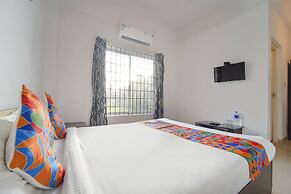 Fabhotel Reem Residency