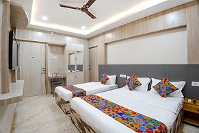 Fabhotel Wooden Park