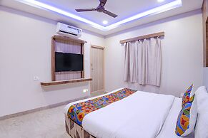 Fabhotel Wooden Park