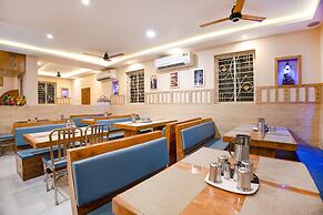 Fabhotel Wooden Park