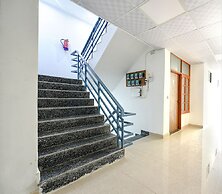 Fabhotel K2 Residency