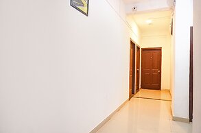 Fabhotel Silver Key I