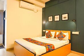 Fabhotel Silver Key I