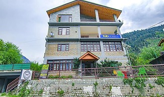 Fabhotel Arigato Cottage