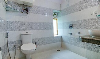 Fabhotel Arigato Cottage