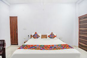 Fabhotel Shristi Homestay