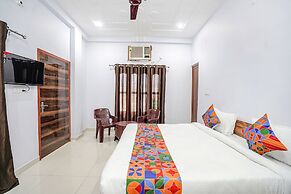Fabhotel Shristi Homestay