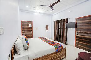 Fabhotel Shristi Homestay