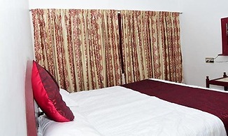 Fabhotel Eden Garden