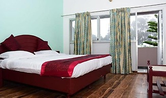 Fabhotel Eden Garden