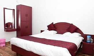 Fabhotel Eden Garden