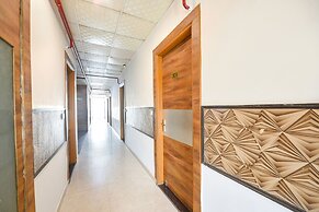 Fabhotel Prime Grand Palace I