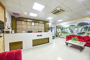 Fabhotel Prime Grand Palace I