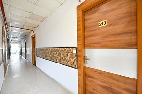 Fabhotel Prime Grand Palace I