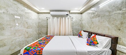 Fabhotel Srinivasa Guest House